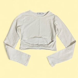Adika Long Sleeve Crop Top With Exposed Stomach